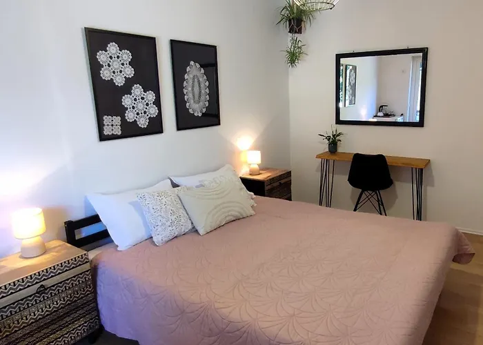 Guest House Vuljan